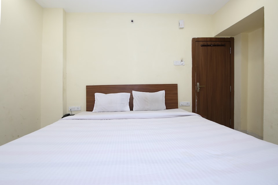 SPOT ON 40856 Hotel Crystal And Restaurant, Chhindwara city, Chhindwara
