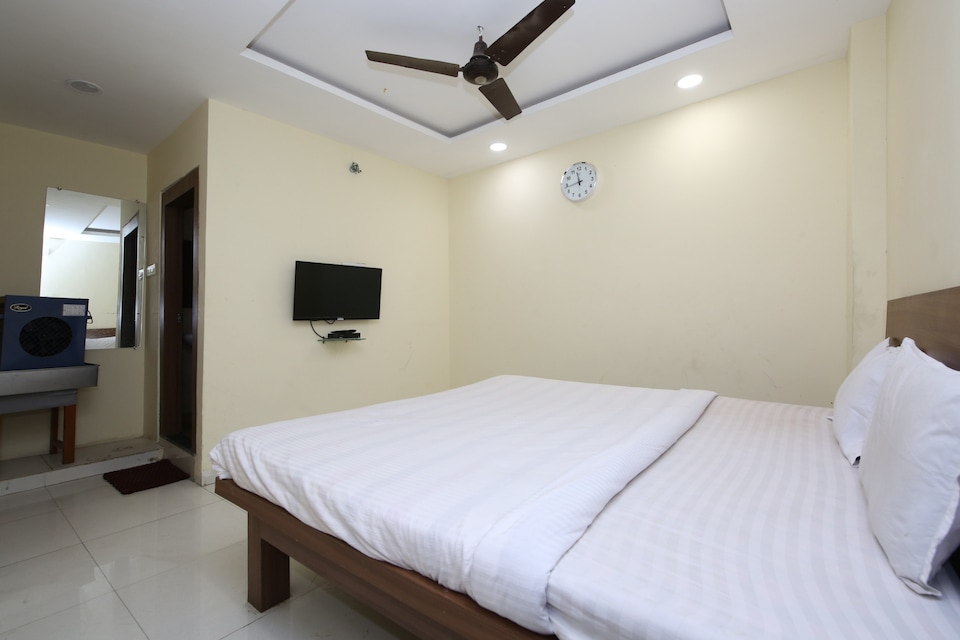SPOT ON 40856 Hotel Crystal And Restaurant, Chhindwara city, Chhindwara