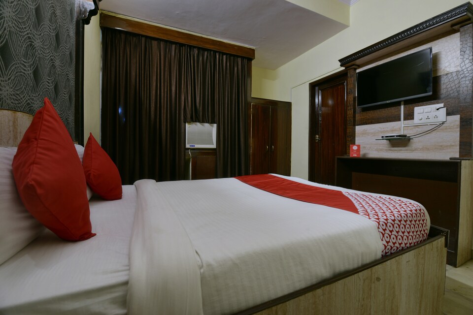 OYO Hotel Anokhi Palace, Sikar Road Jaipur, Jaipur