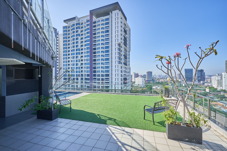 OYO Home 1141 Cosy 1br Avenue D' Vogue, Section 13, Petaling Jaya