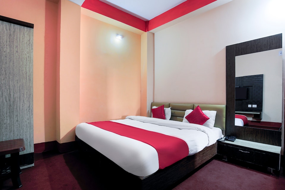 OYO 404 Hotel Taj International, Kakarvitta, Kakarvitta