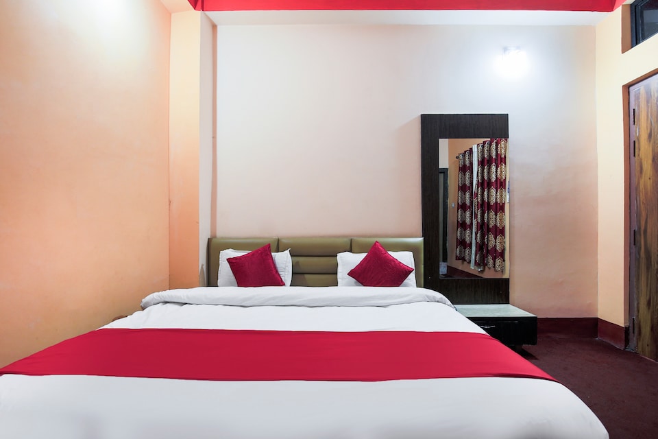 OYO 404 Hotel Taj International, Kakarvitta, Kakarvitta