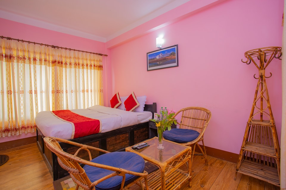 OYO 412 Sunrise Moon Beam Hotel, Nagarkot, Nagarkot