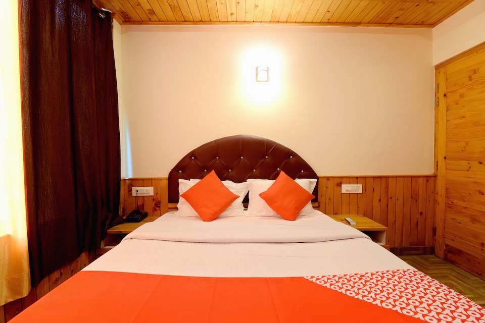 OYO 40888 The Veer Villa, Mall Road Manali, Manali