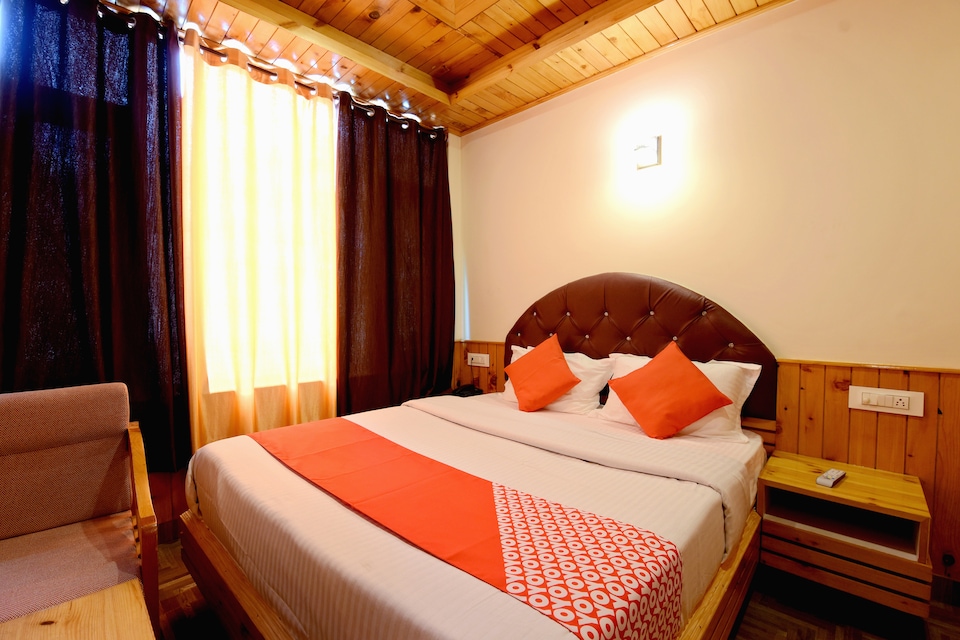 OYO 40888 The Veer Villa, Mall Road Manali, Manali