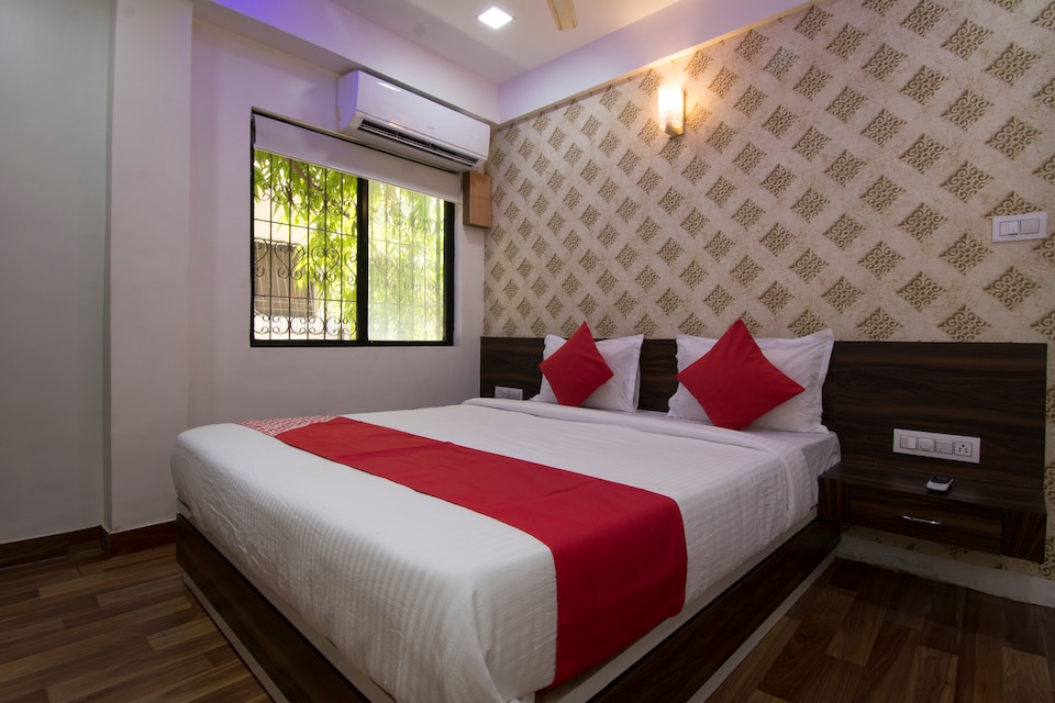 OYO 40923 Royal Guest House, Koregaon Park Pune, Pune