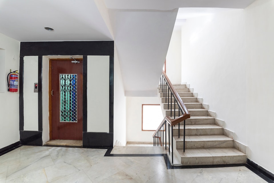 OYO 40926 Bhaskara Building, Ramaraopet Kakinada, Kakinada