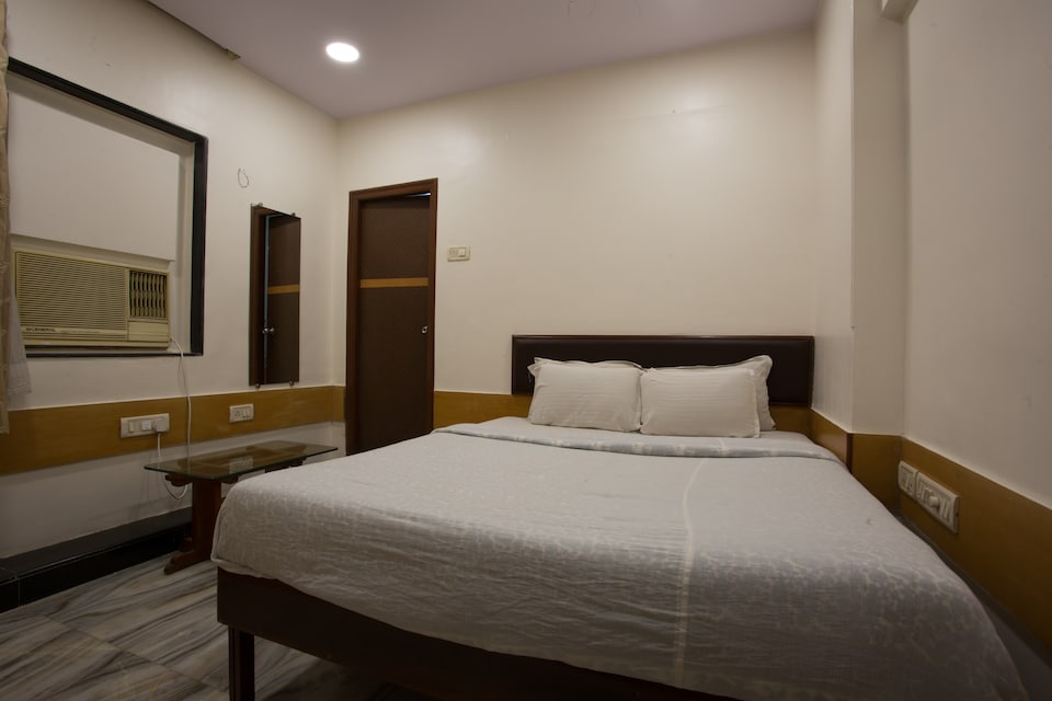 OYO 40927 Aeka Hotel, Mumbai BCEC, Mumbai