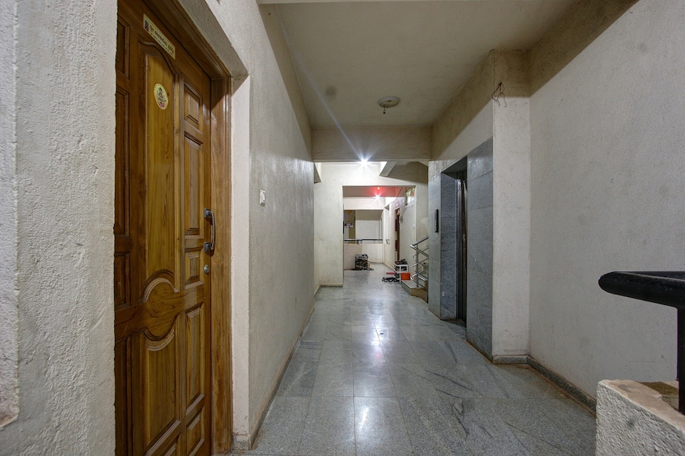 OYO 40929 Moms Serviced Apartments, Hubli, Hubli-Dharwad