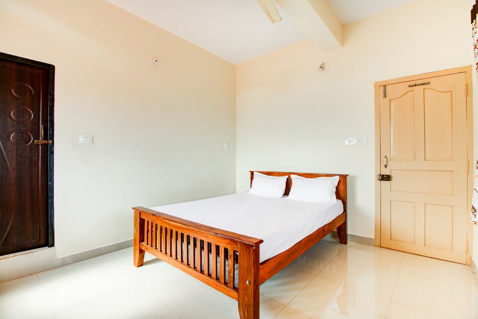 SPOT ON 40948 Sri Annapoorneshwari Residency, Sringeri, Sringeri