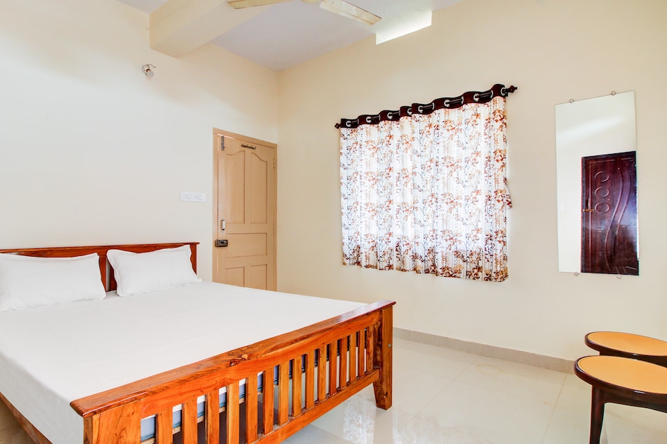 SPOT ON 40948 Sri Annapoorneshwari Residency, Sringeri, Sringeri