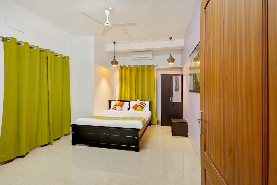 OYO Home 40949 Spacious Retreat , Aluva Kalamassery Kochi, कोच्चि