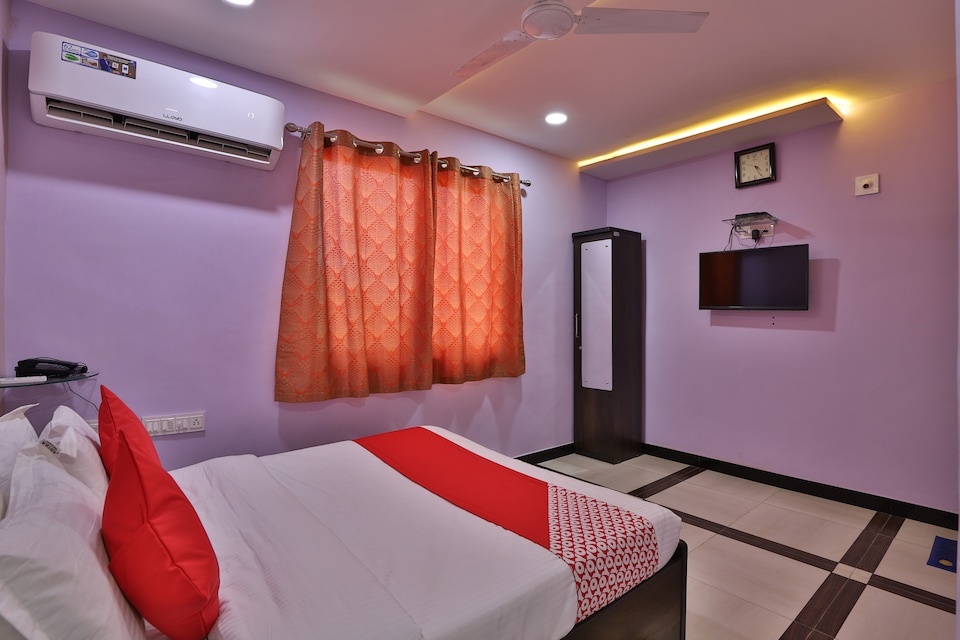 OYO Hotel Om Villa, Adalaj Gandhinagar, गांधीनगर
