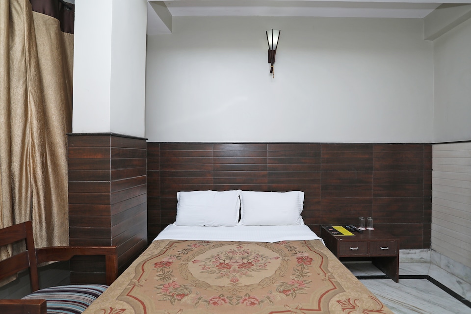 SPOT ON 41003 Phayul House, North Delhi, Delhi