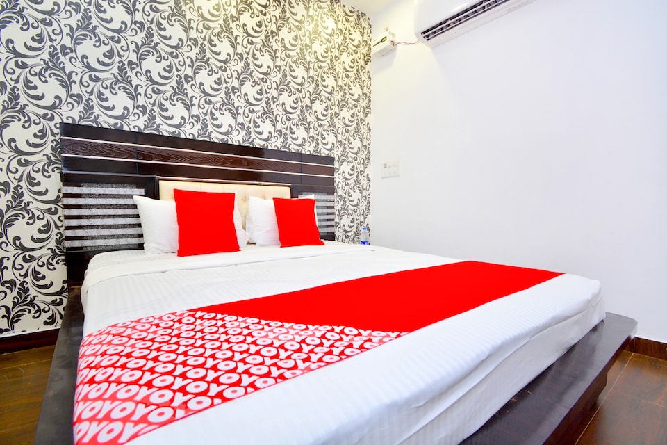 OYO 41016 Hotel Celebration Inn, Ludhiana Railway Station, Ludhiana