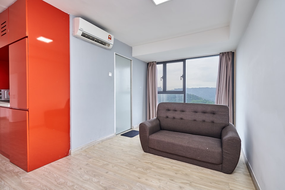 OYO Home 1147 Awesome Studio Empire City Halo Sunday, Damansara Perdana, Petaling Jaya