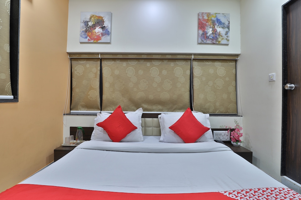OYO 41062 Hotel Shiv Shakti, Race Course Rajkot, Rajkot
