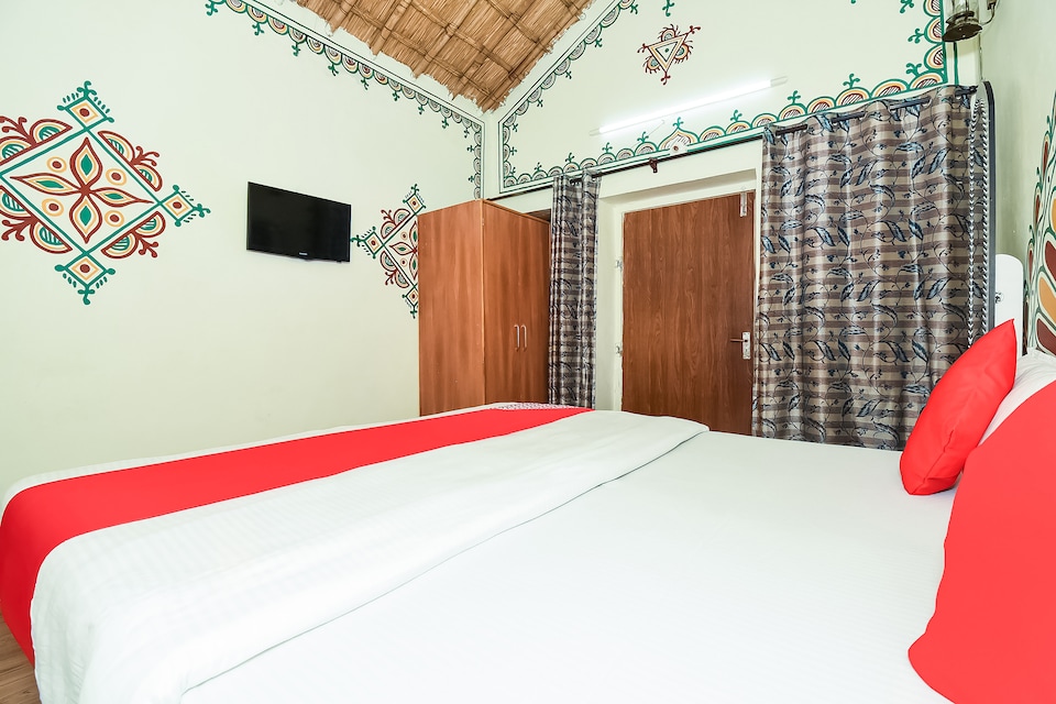 OYO 41075 Hotel Vijayvargiya Dhani, Bikaner, Bikaner