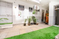 OYO 41090 Homi House