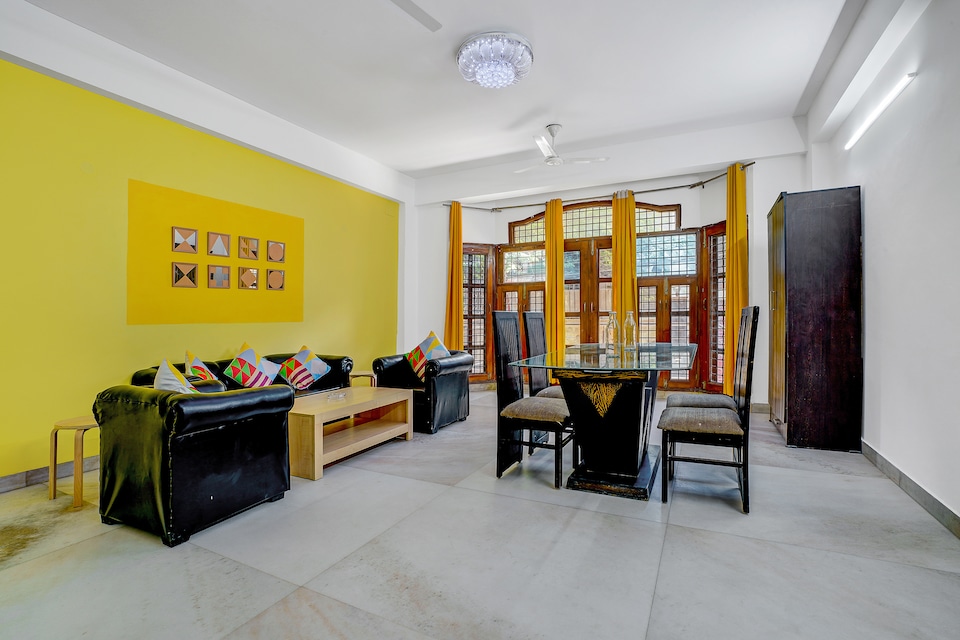 OYO Home 41098 Comfort Home Stay, Saket Delhi, Delhi