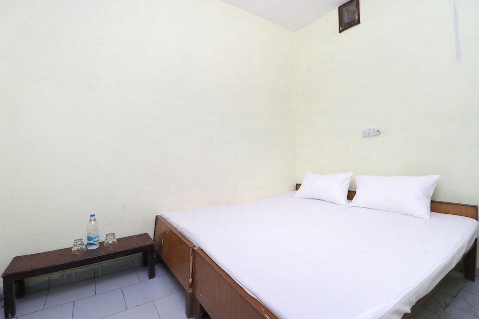 SPOT ON 41126 Shri Krishankripa Guest House, Karnal, Karnal