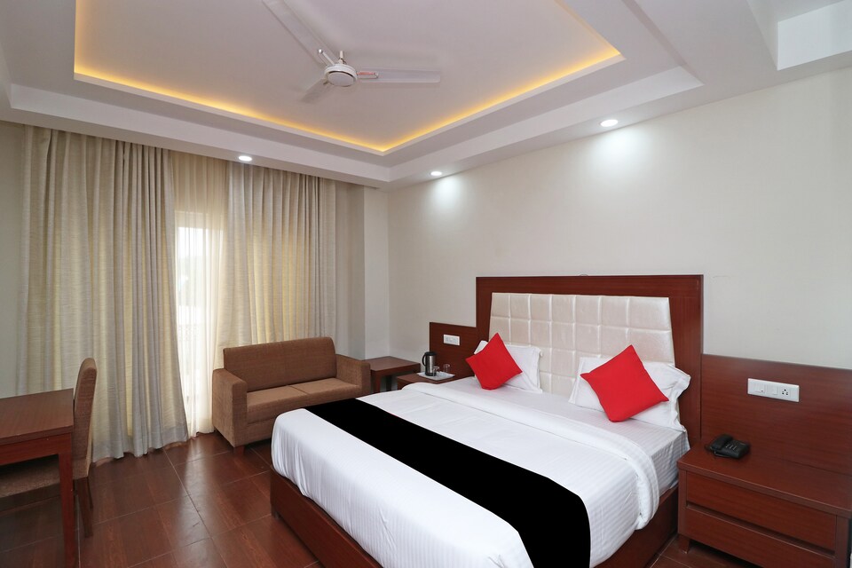 Capital O 41128 The Grand Kartikeye, Palampur, Palampur