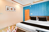 Hotel O Bolpur Central Railway Junction Formerly Home Stay World