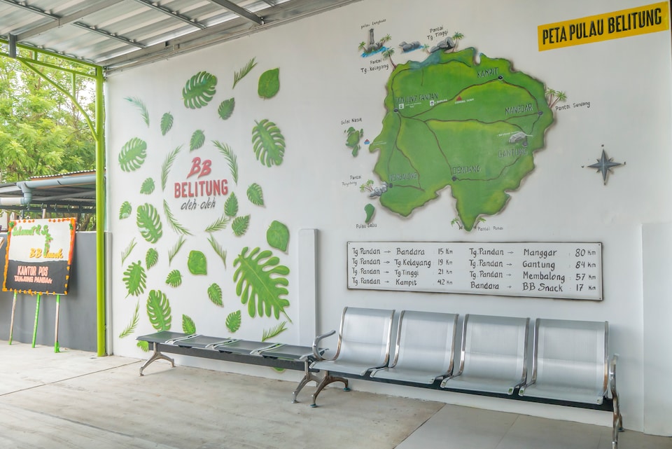 OYO 985 Audi Inn Hotel, Tanjung Pandan, Belitung