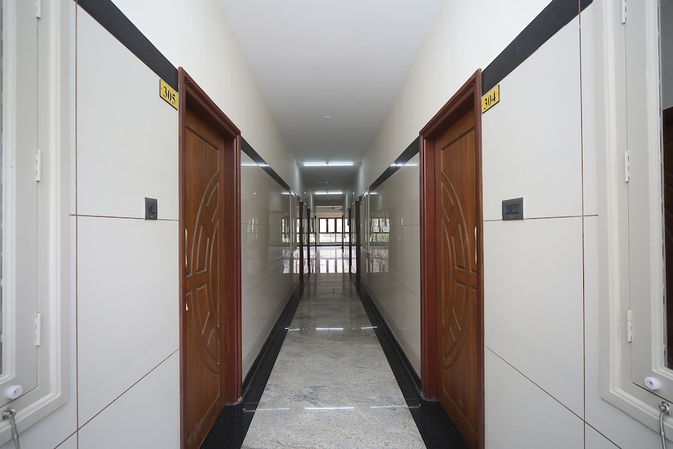 OYO 41168 Sunshine Residency, Vellore, Vellore