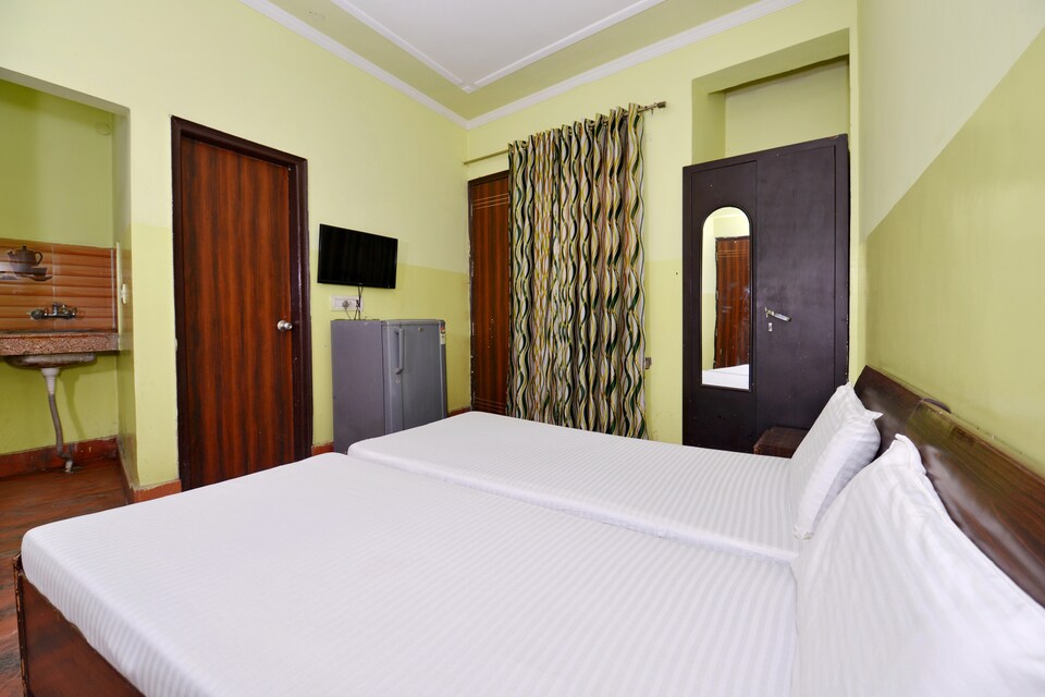 OYO LIFE GRG1479 Sector 39, DLF 4 Gurgaon, Gurgaon