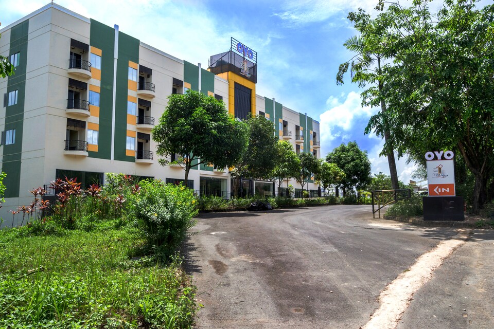 OYO 976 Baloi View Apartment, Baloi, Batam