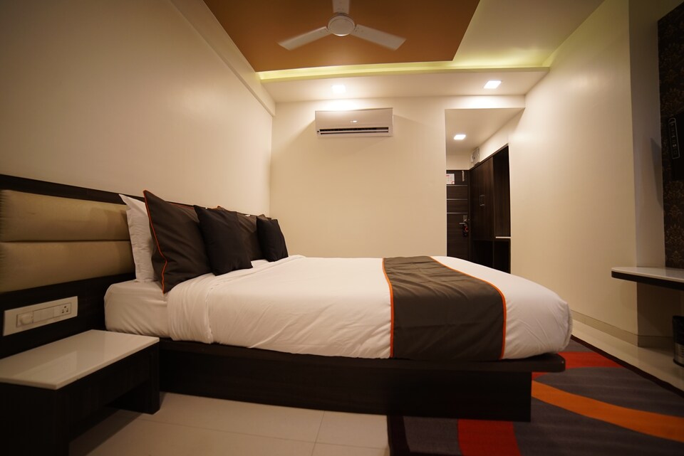 Collection O 41226 Ramji's Residency Gole Colony, City Centre Nashik, Nashik