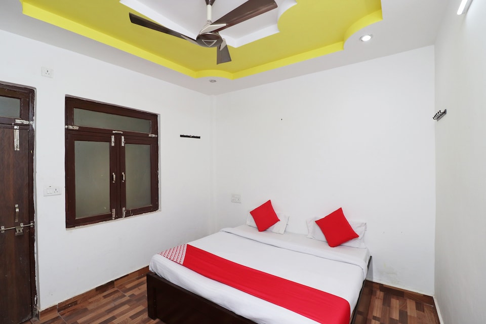 OYO 41236 Shree Ji Dham, Prem Mandir Vrindavan, Vrindavan