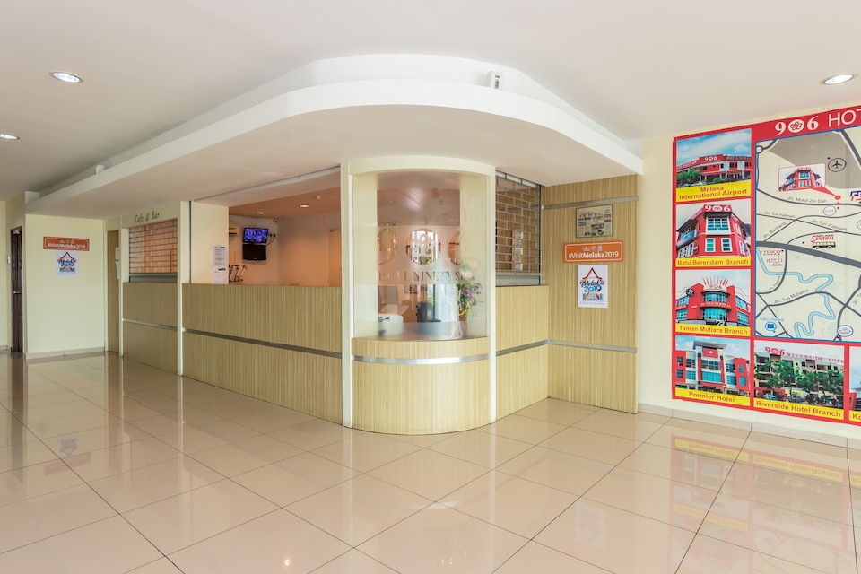 OYO 1158 906 Airport, Batu Berendam, Melaka City