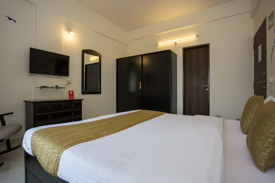 OYO 3847 EMA Hospitality, Bavdhan Pune, Pune