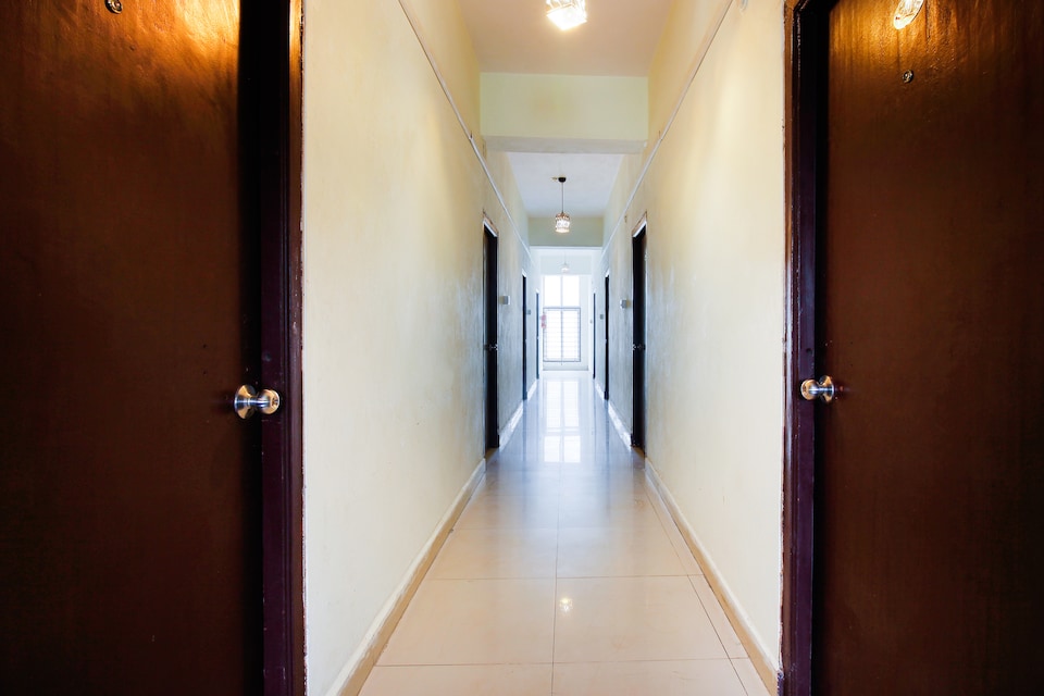 OYO 41326 Hotel Athidhi Inn, Guntur, Guntur