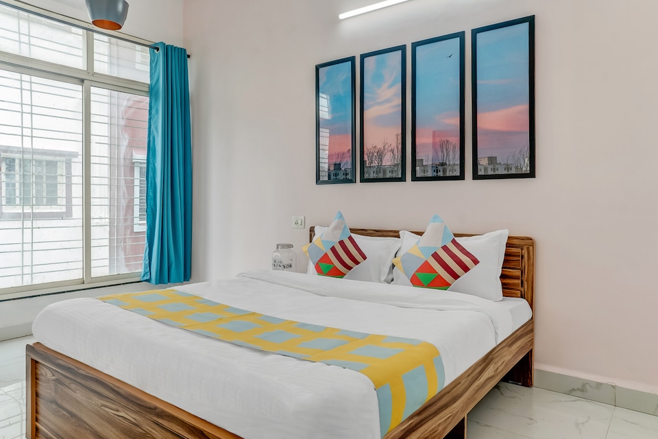 OYO Home 41365 Dazzling Stay, Viman Nagar, Pune