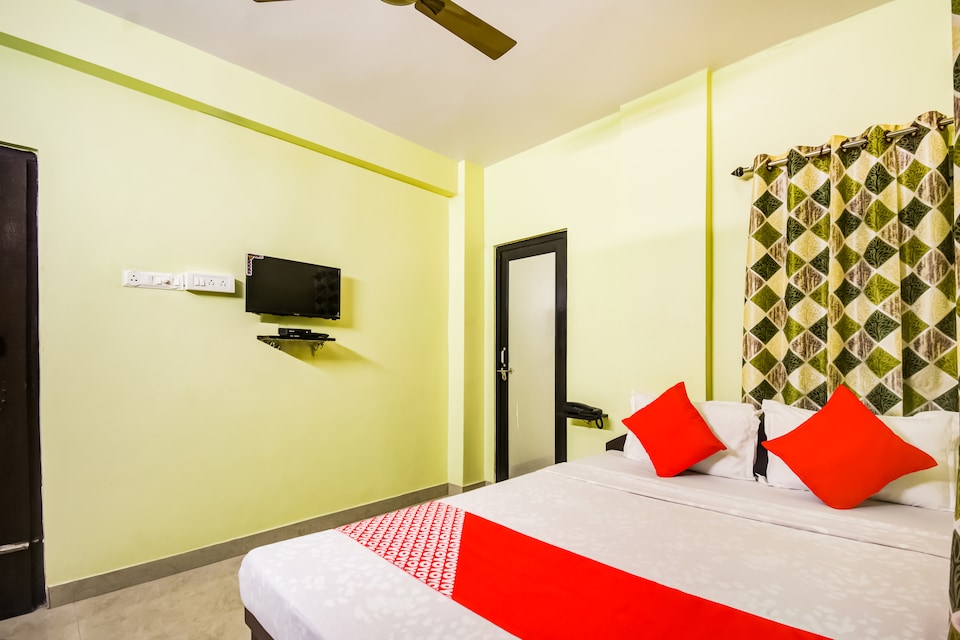 OYO 41369 Radha Rani Apartment, Durgapur, Durgapur