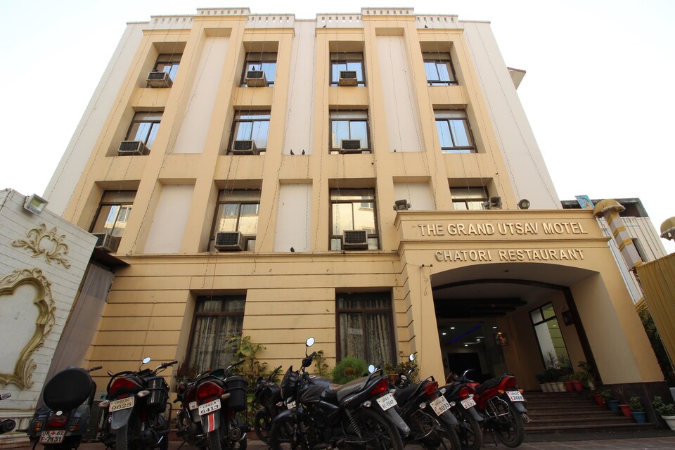 Capital O 41371 Hotel Utsav, Jaunpur, Jaunpur