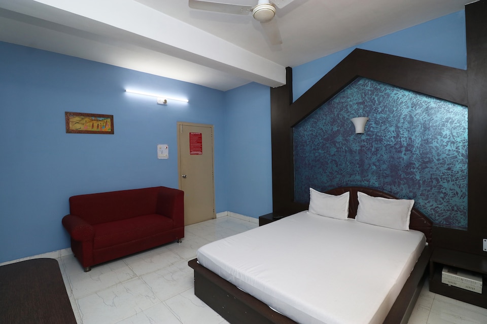 SPOT ON 41381 Hotel Xantrons, Dimapur, Dimapur