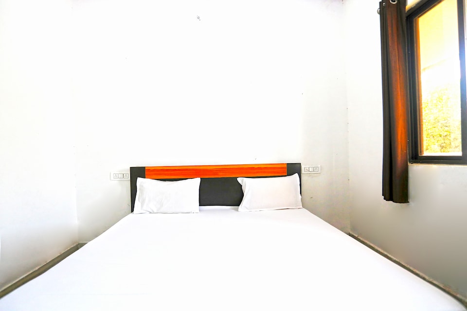 OYO 41397 Yamnotri Dham, Iskcon Vrindavan, Vrindavan