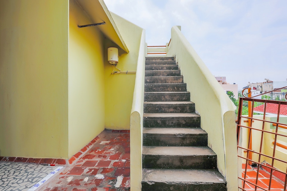 OYO Home 41399 Compact Studio Near Mudhaliarpet, Pondicherry City Centre, Pondicherry