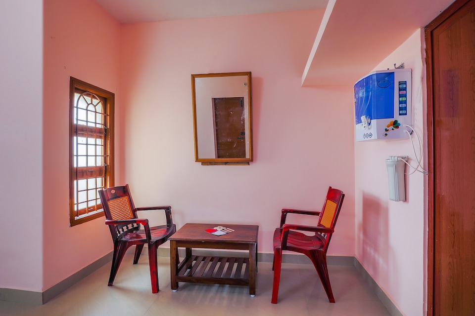 OYO Home 41399 Compact Studio Near Mudhaliarpet, Pondicherry City Centre, Pondicherry