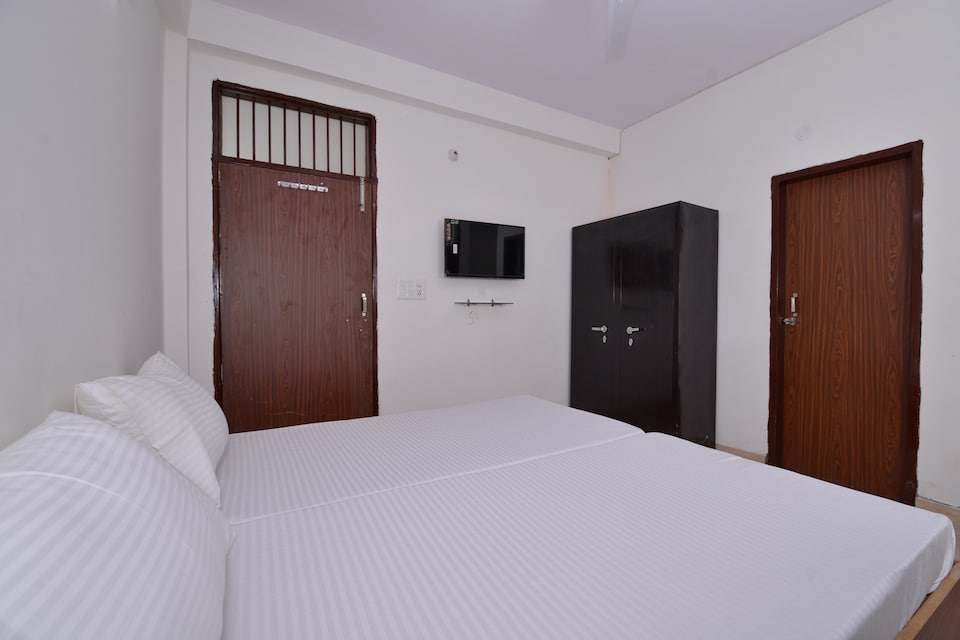 OYO LIFE GRG1488 Sector 51, DLF 4 Gurgaon, Gurgaon