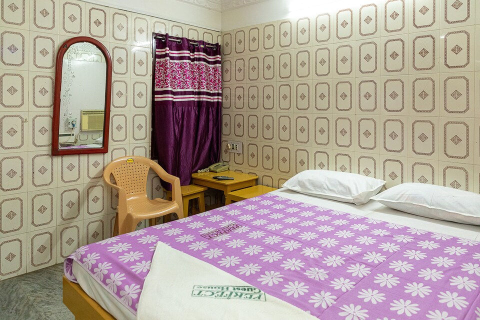 SPOT ON 41410 Perfect Guest House, Triplicane, Chennai
