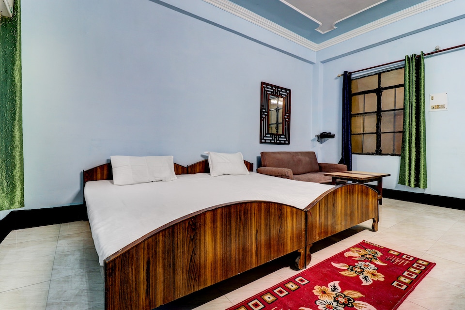 Live on LCK2554, Mahanagar Lucknow, लखनऊ