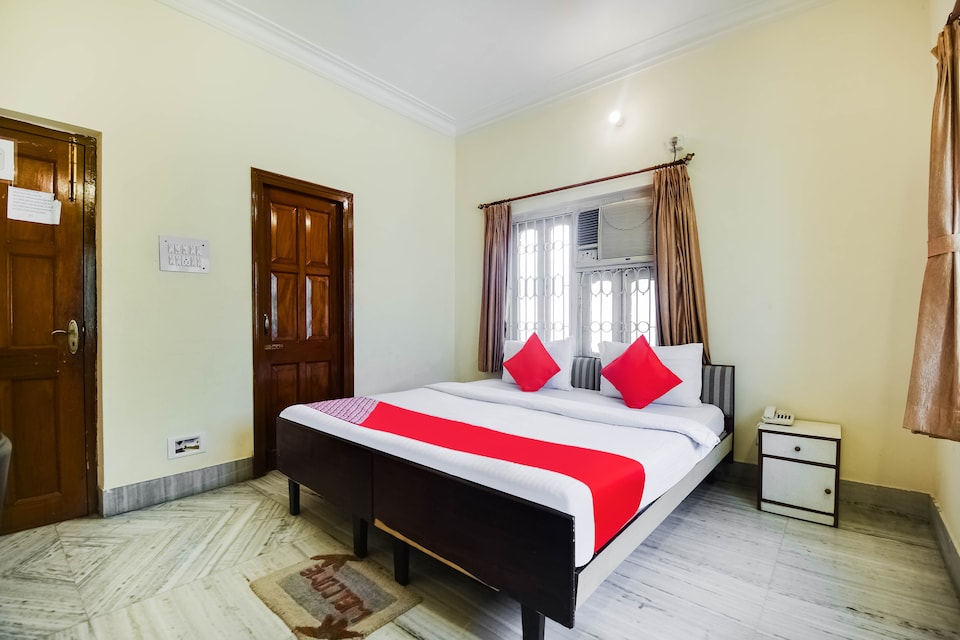 OYO 41436 Astoria House 1, Salt Lake Kolkata, Kolkata
