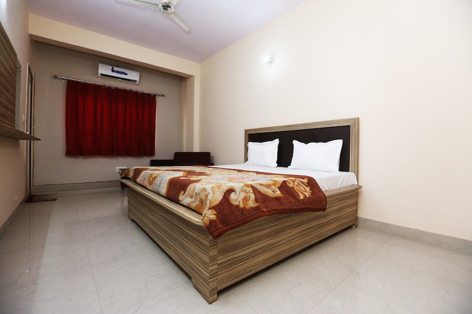 SPOT ON 41446 Hotel Sapan, Civil Lines Bareilly, Bareilly