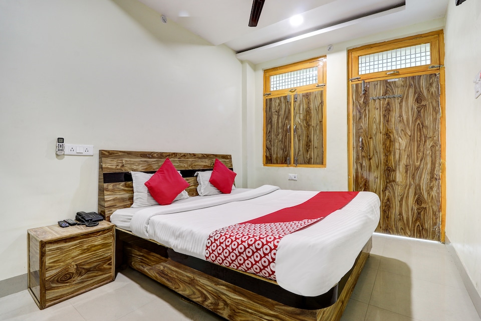 OYO 41546 Siddhant M Guest House, Sultanpur, Sultanpur