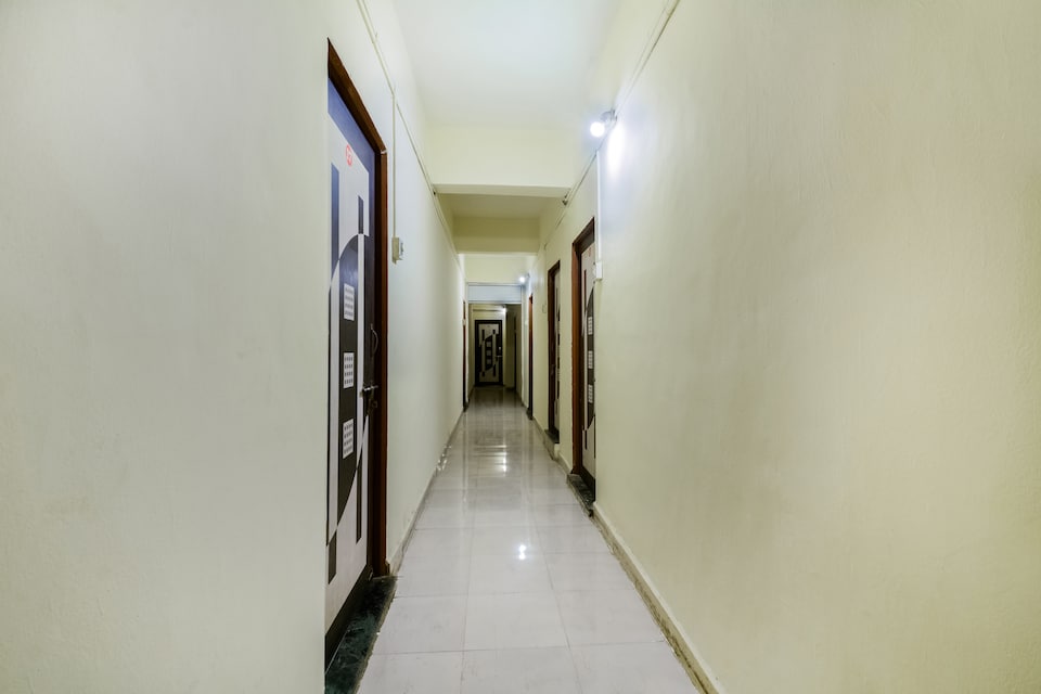 SPOT ON 41454 Shree Mahalaxmi Residency, Hadapsar Pune, Pune